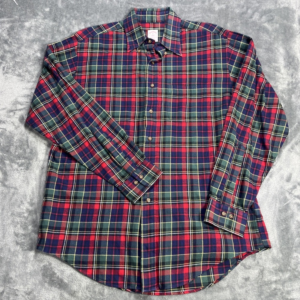 Brooks Brothers 346 Shirt Plaid Button Down Mens M Red Navy Green Cotton Casual